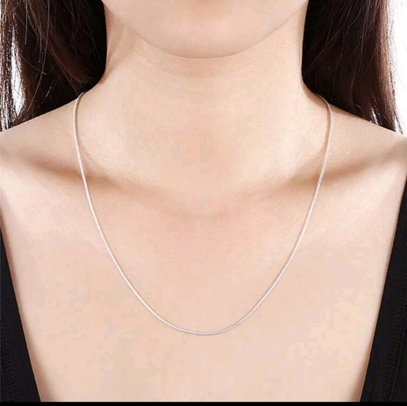 925 STERLING LONG SKINNY SILVER ROUND SNAKE CHAIN NECKLACE FOR LAYERING 16" - Picture 4 of 7